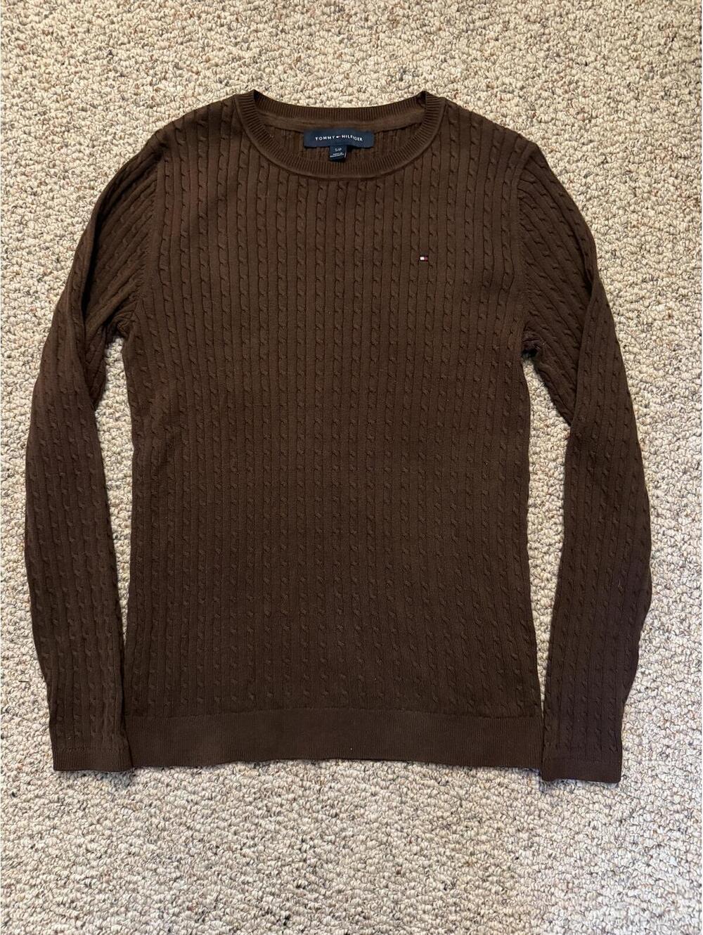 Tommy Hilfiger cable knit chocolate brown long sleeve sweater